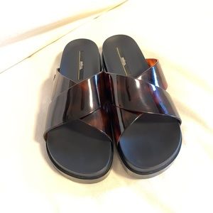 Melissa Sandals cosmic li crisscross